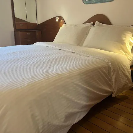 Апартаменты Elegant With Sea View *