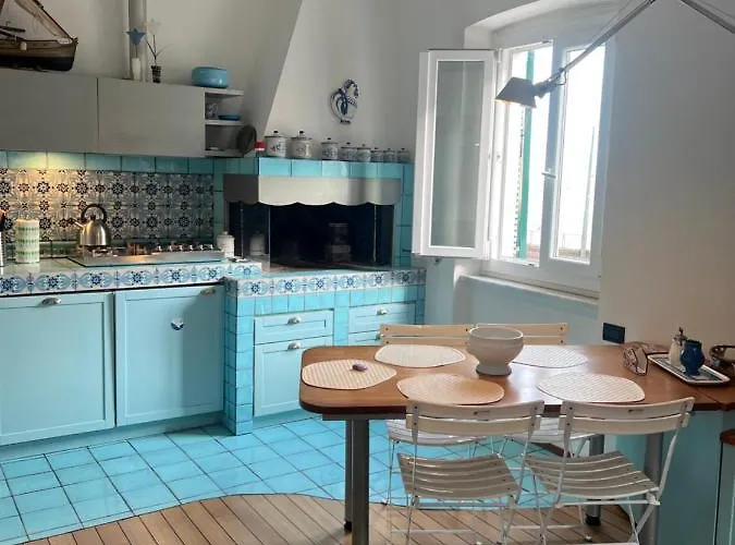 Elegant With Sea View Appartamento Monterosso al Mare