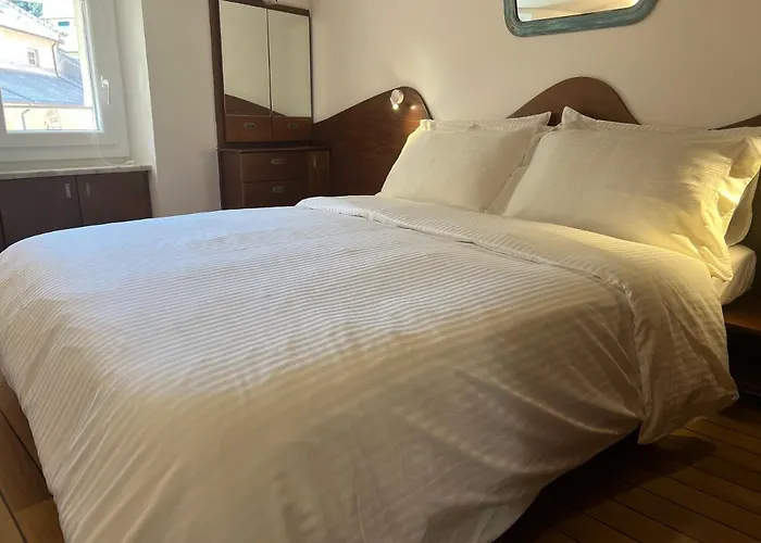 Апартаменты Elegant With Sea View *
